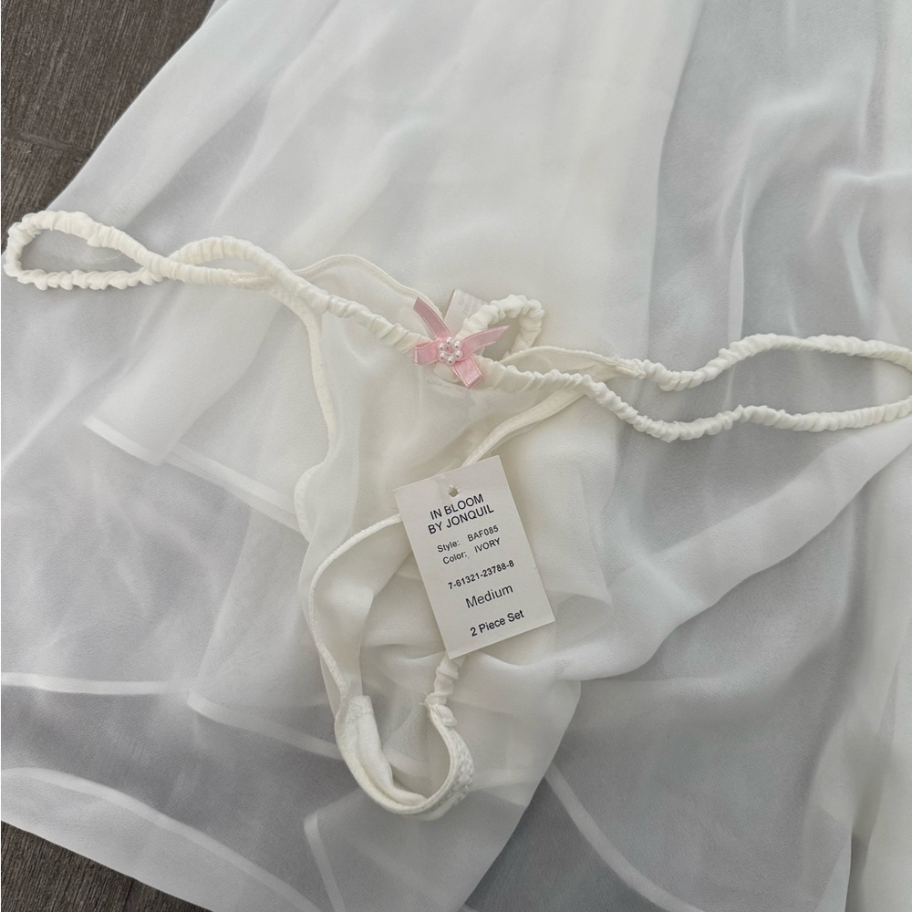 NWT In Bloom by Jonquil Chic Cream Lace Chemise Set - Picture 4 of 5